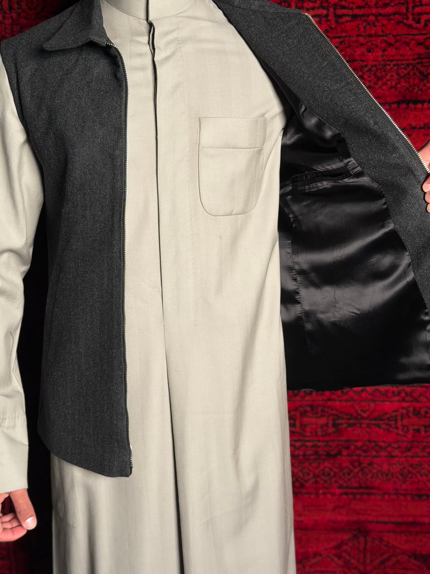 Modena Vest (Black) 2025